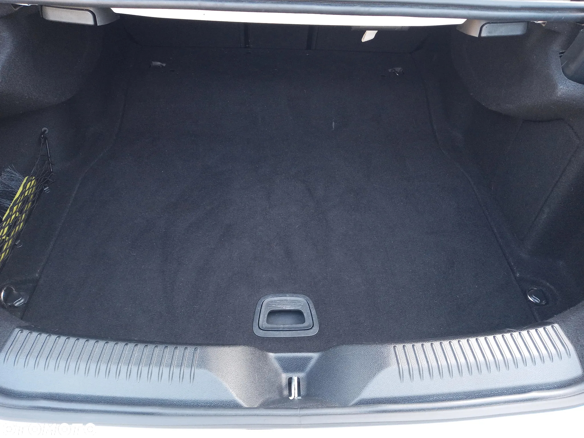 Mercedes-Benz CLS 350 d 4-Matic 9G-TRONIC - 32
