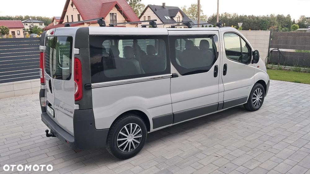 Opel Vivaro L2H1 2.9t - 22