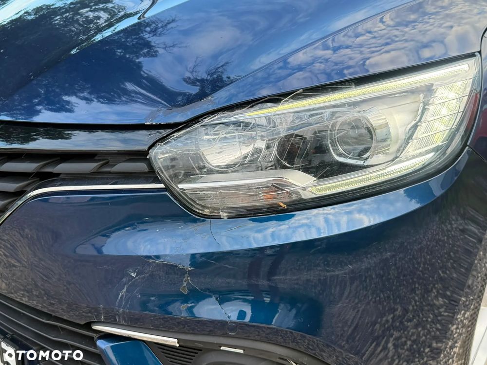 Renault Scenic - 11