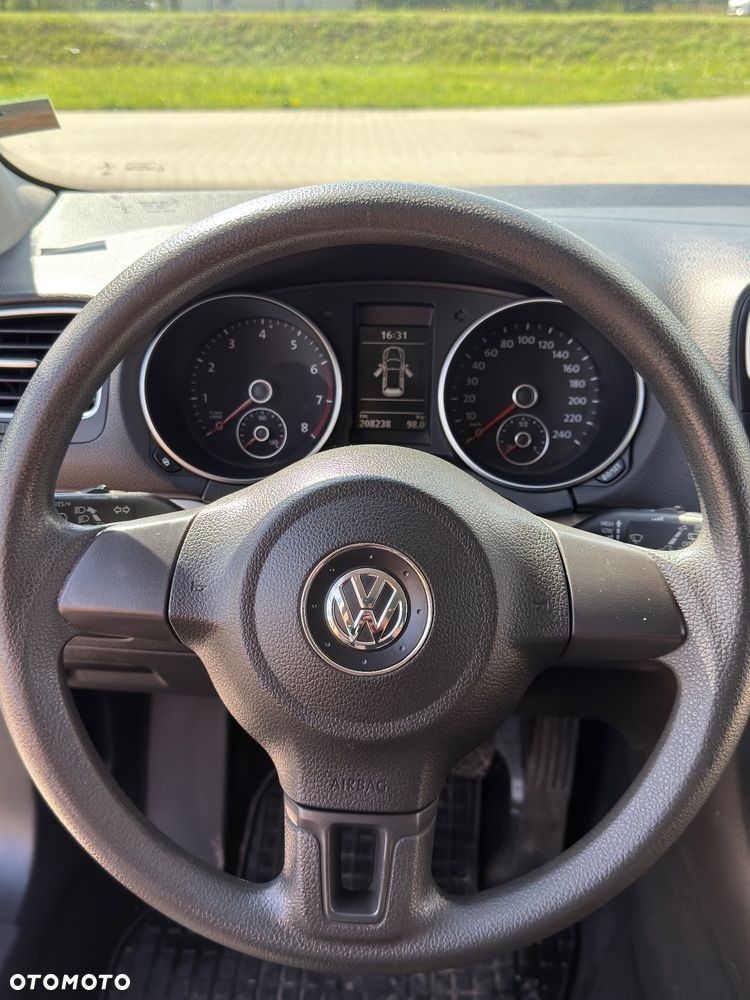 Volkswagen Golf 1.4 TSI BMT Comfortline - 16