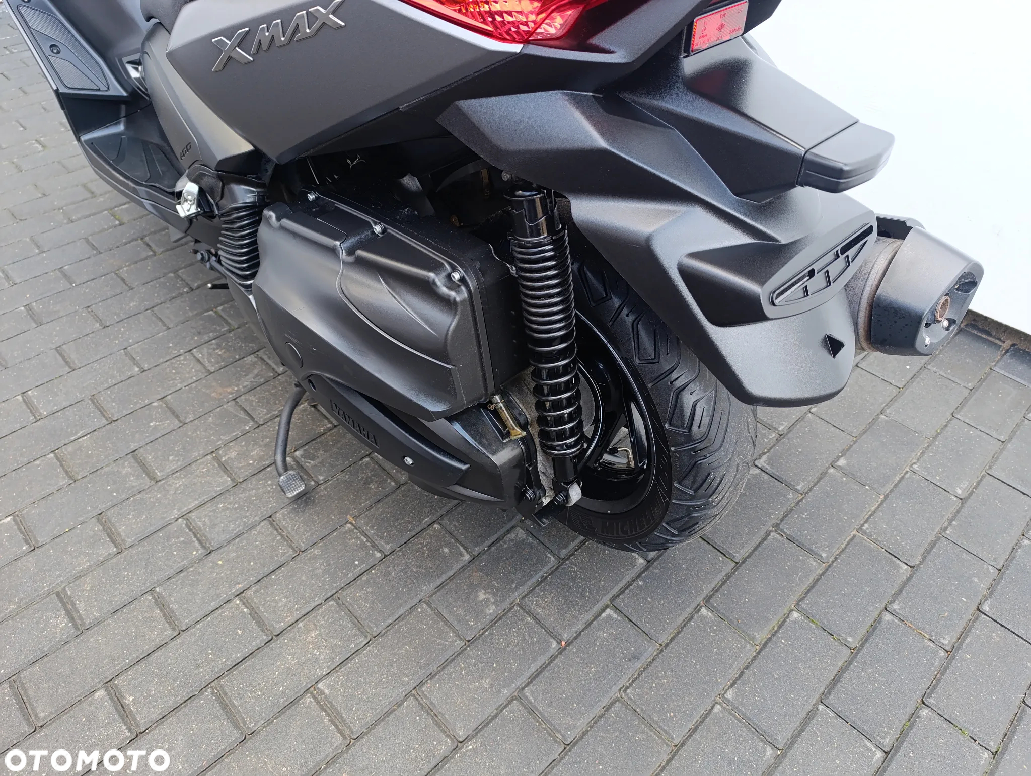 Yamaha X-max - 19