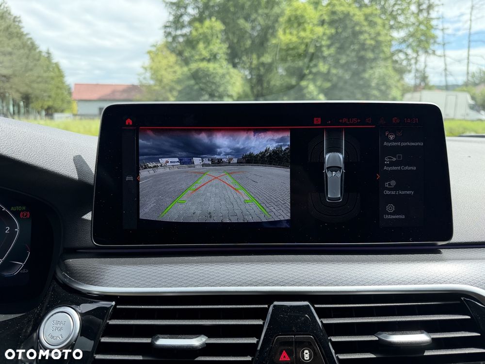 BMW Seria 5 520d xDrive mHEV M Sport sport - 14