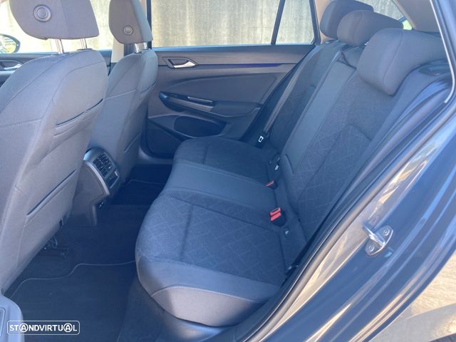 Volkswagen Golf Variant 2.0 TDi Life DSG — fotografia 26