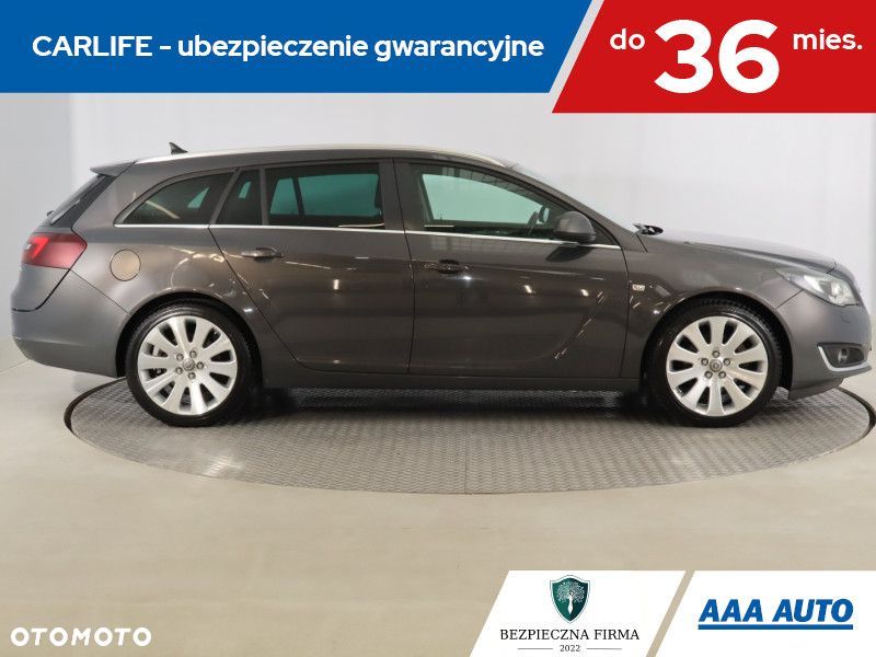 Opel Insignia - 8