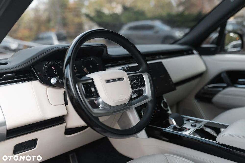 Land Rover Range Rover - 21