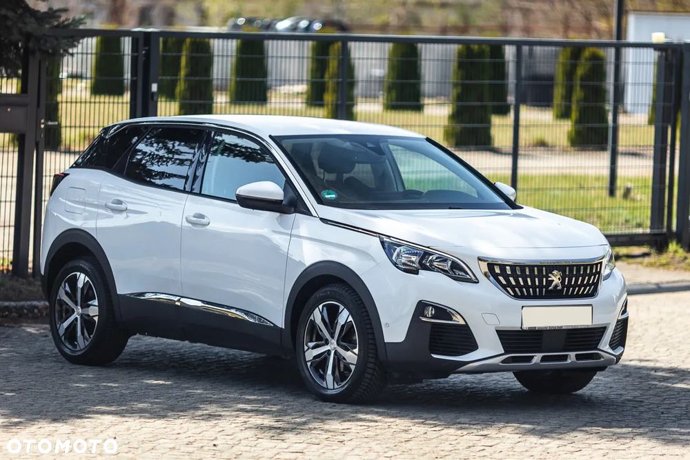 Peugeot 3008 HDi 150 Active - 4