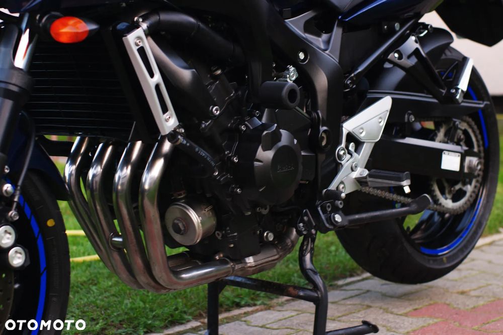 Yamaha FZ6 - 34