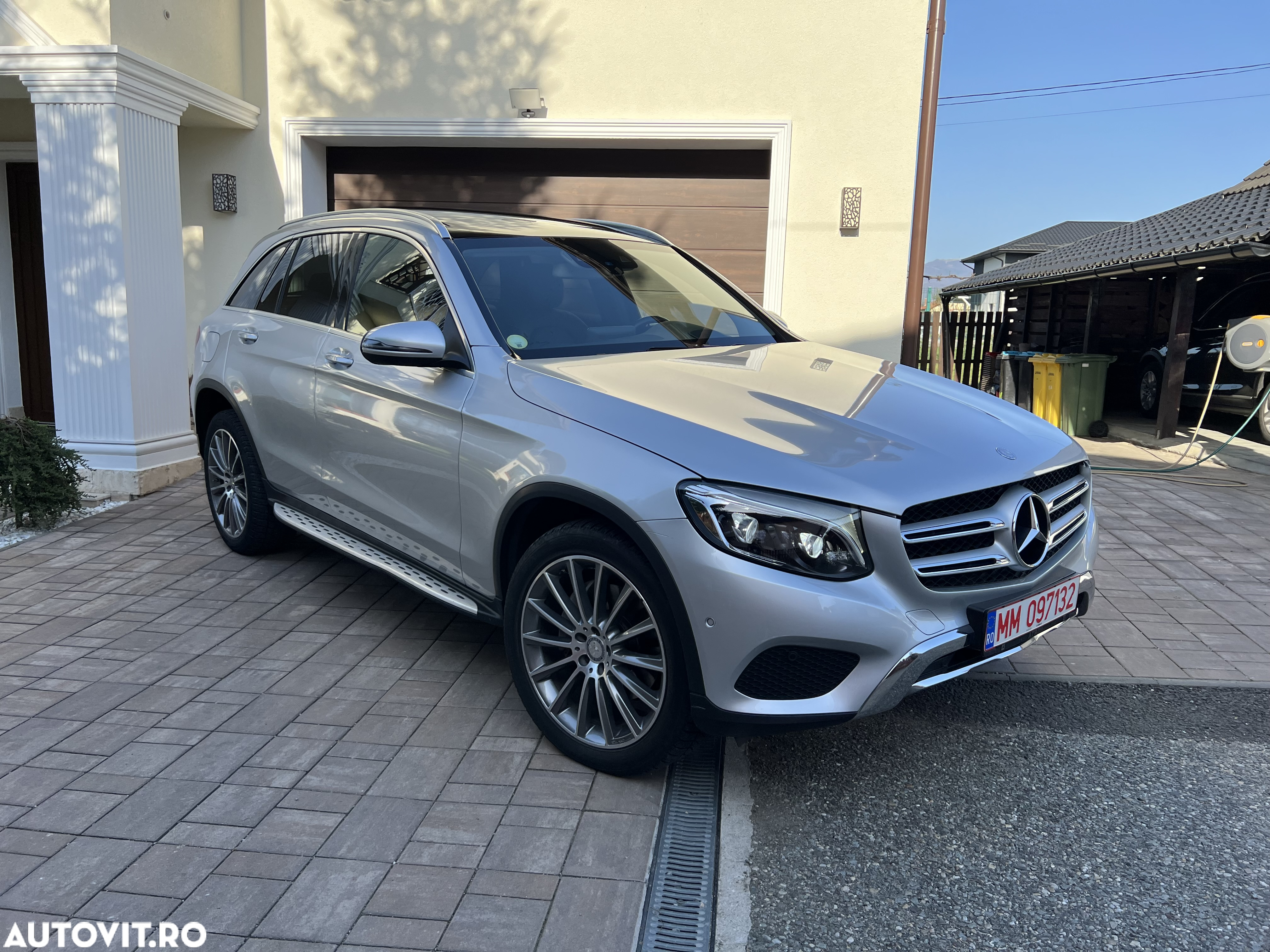 Mercedes-Benz GLC 250 d 4Matic 9G-TRONIC AMG Line - 5