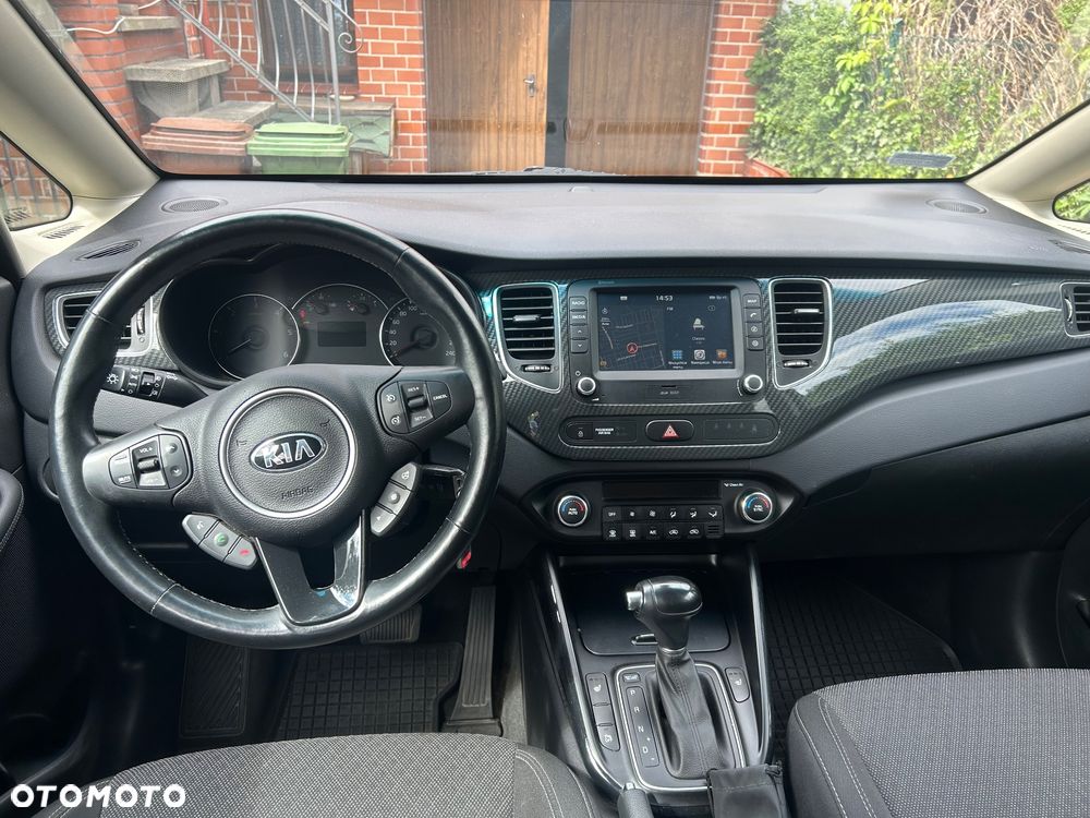 Kia Carens 1.7 CRDi L 7DCT - 10