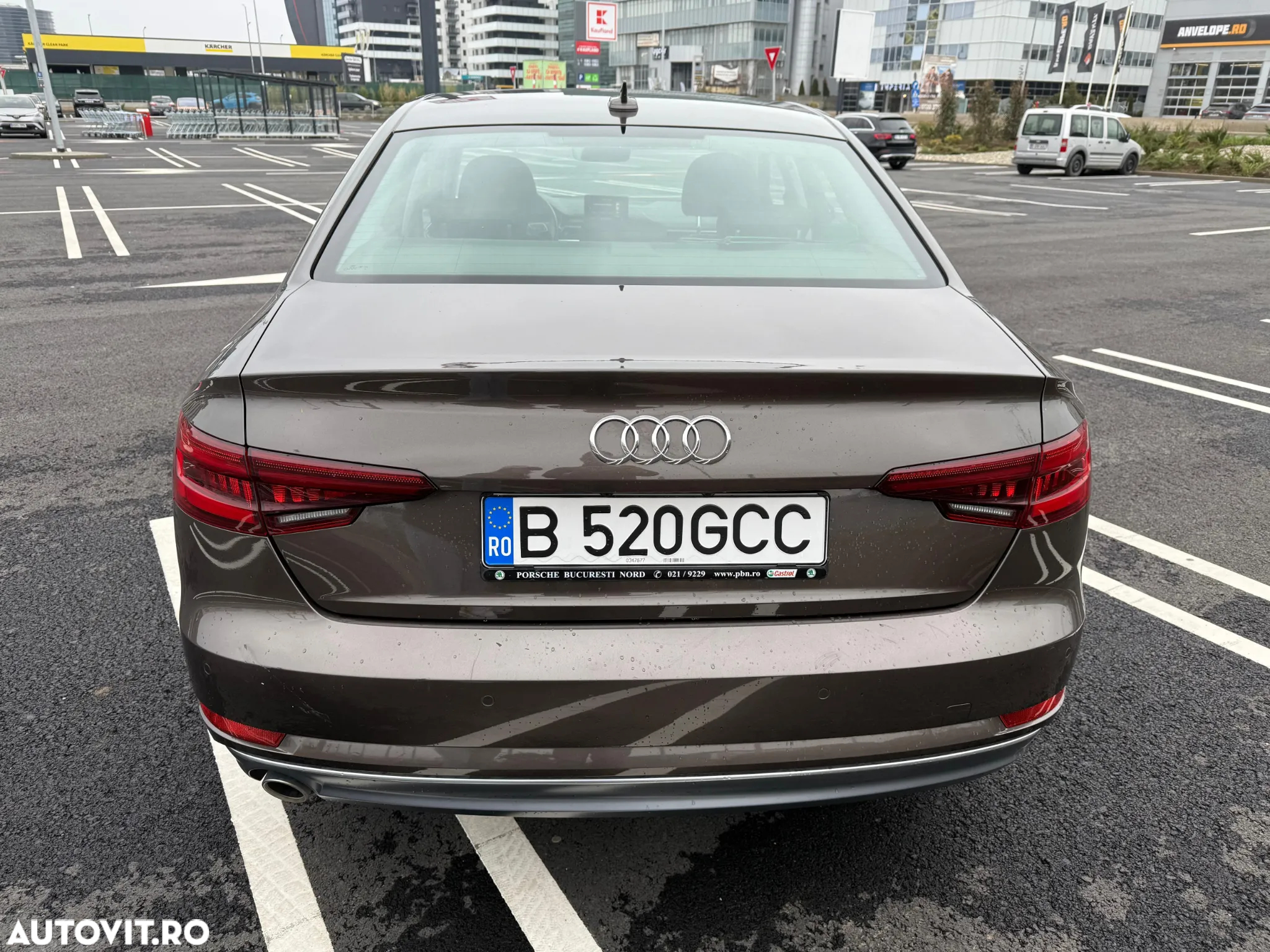 Audi A4 2.0 TDI S tronic - 9