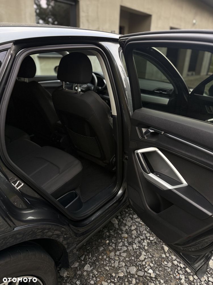 Audi Q3 Sportback 40 TFSI Quattro S-Line S tronic - 23