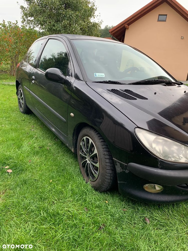 Peugeot 206 - 3