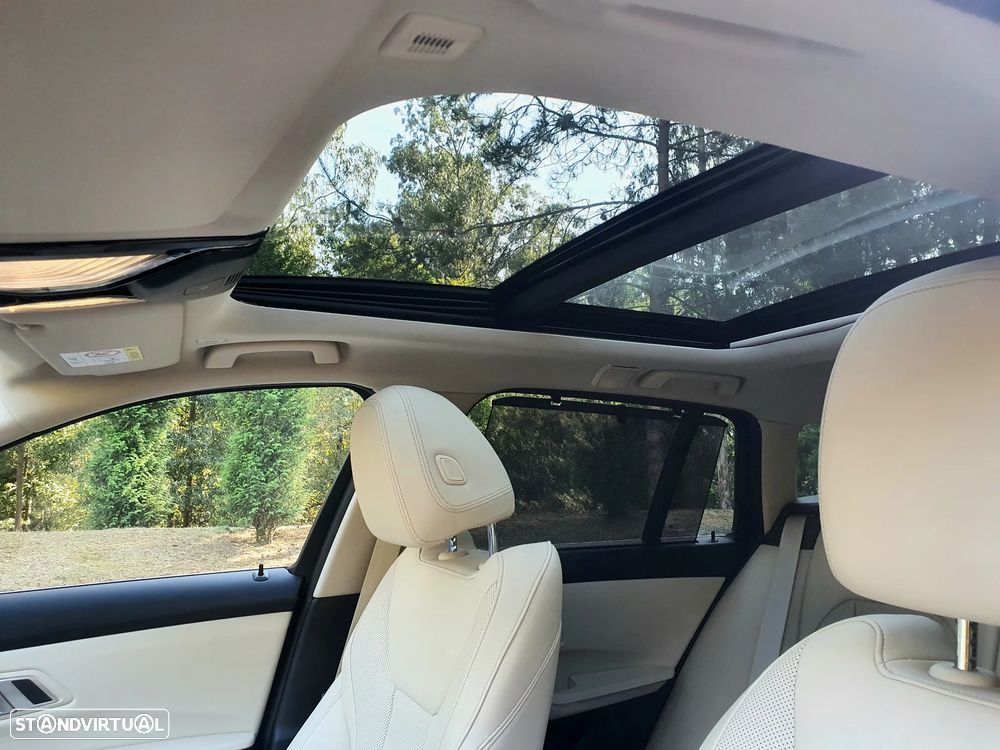 BMW 320 e Touring Line Luxury Auto