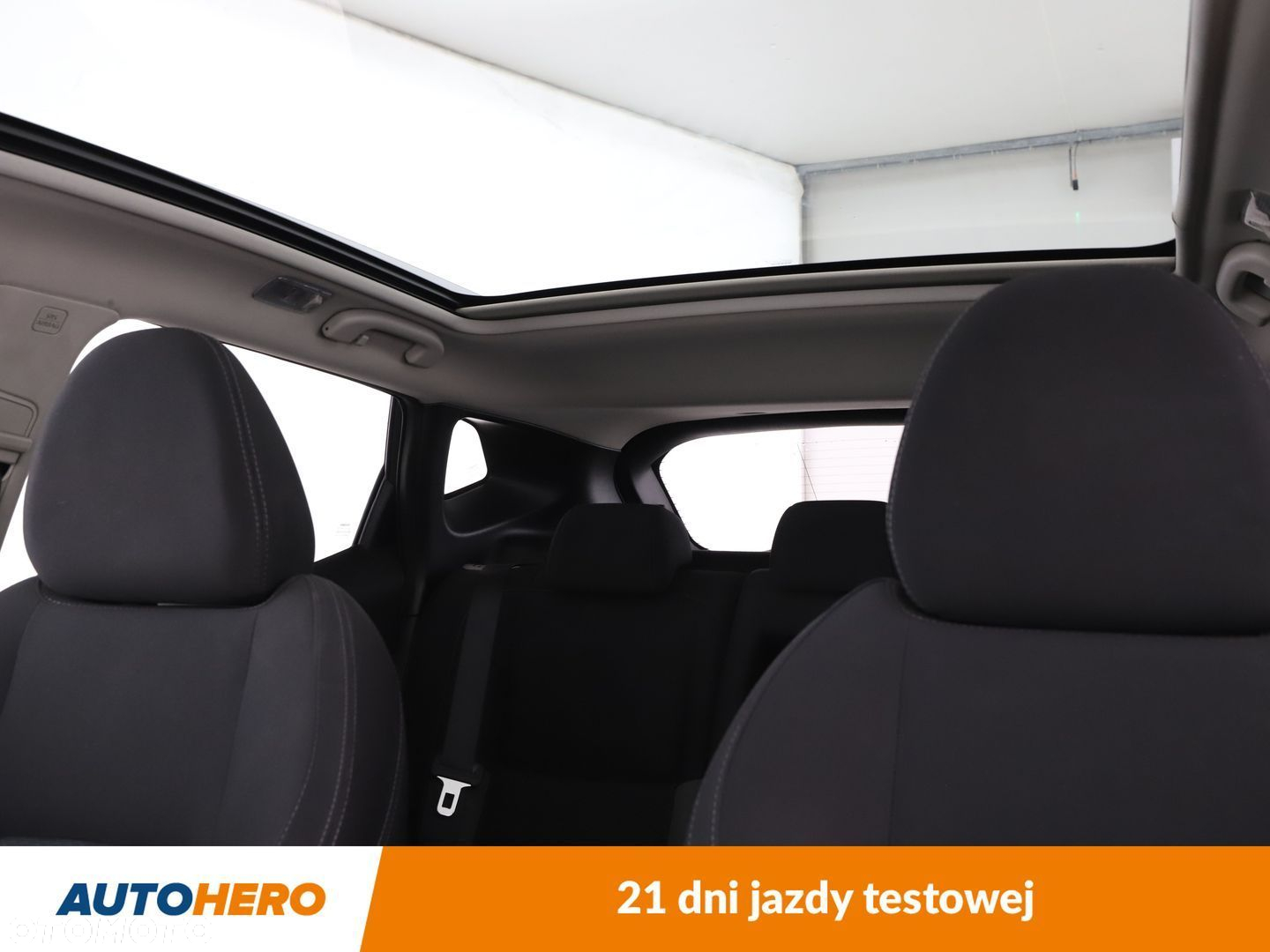 Nissan Qashqai 1.3 DIG-T N-Connecta - 32