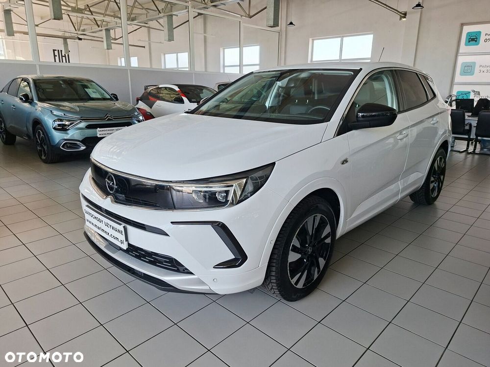 Opel Grandland 1.2 T Business Edition S&S - 1