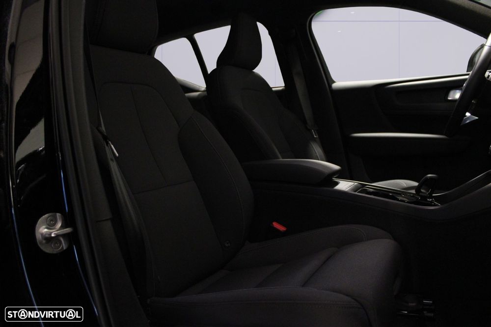 Volvo XC 40 Recharge 69 kWh Single Motor Core - 12