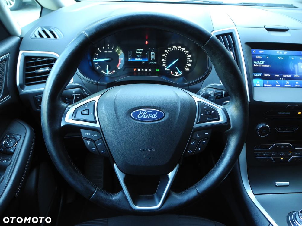 Ford S-Max - 8