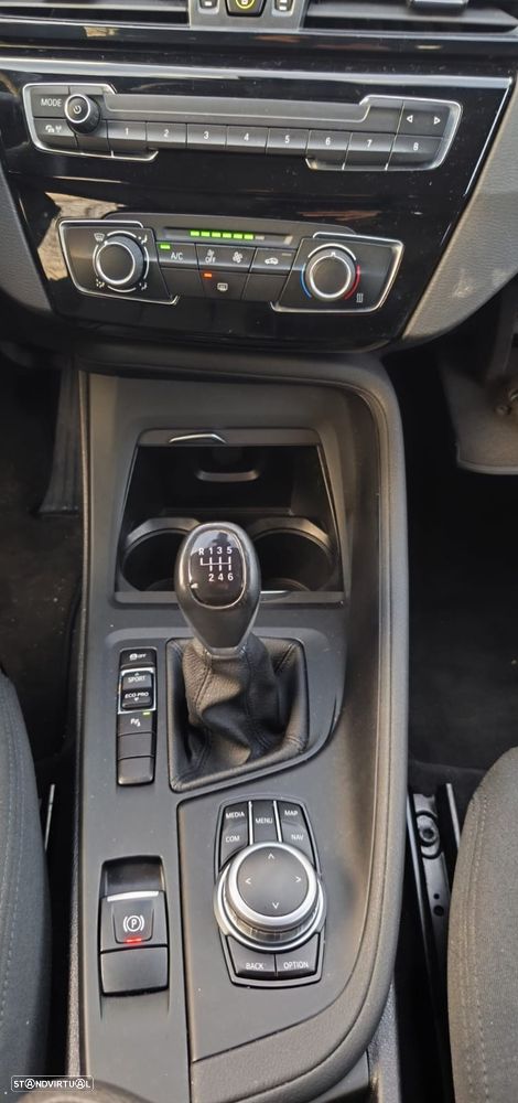 BMW X1 16 d sDrive - 4