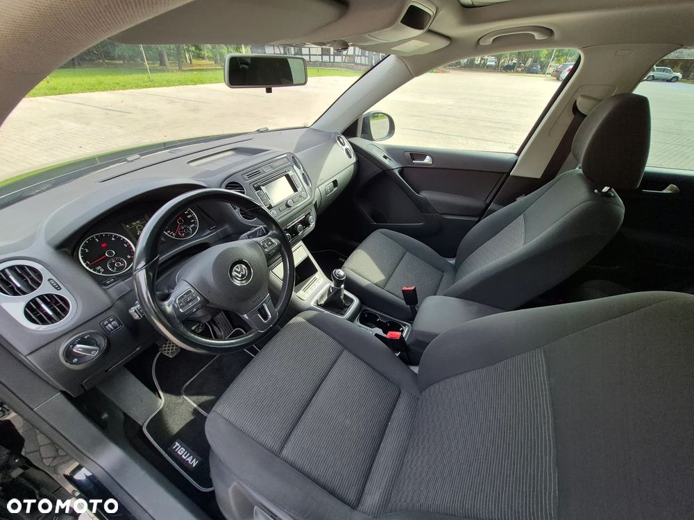 Volkswagen Tiguan 2.0 TDI DPF BlueMotion Technology Trend & Fun - 22