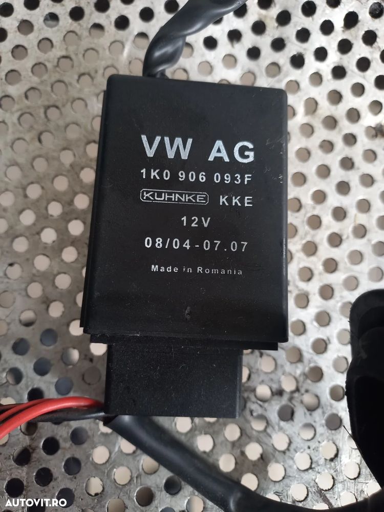 Releu Pompa Benzina Vw Golf 5 6 Jetta Touran Caddy Etc. Cod 1K0906093F Dezmembrez Vw Golf 5 - 4
