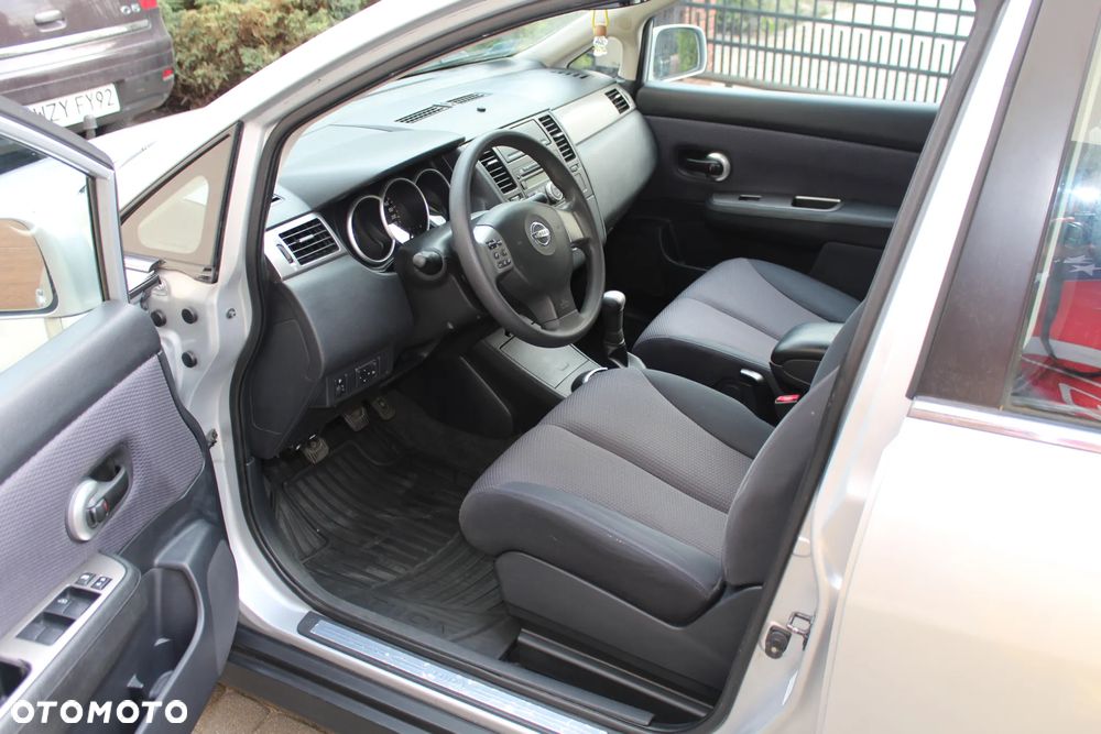 Nissan Tiida 1.6 Acenta - 5