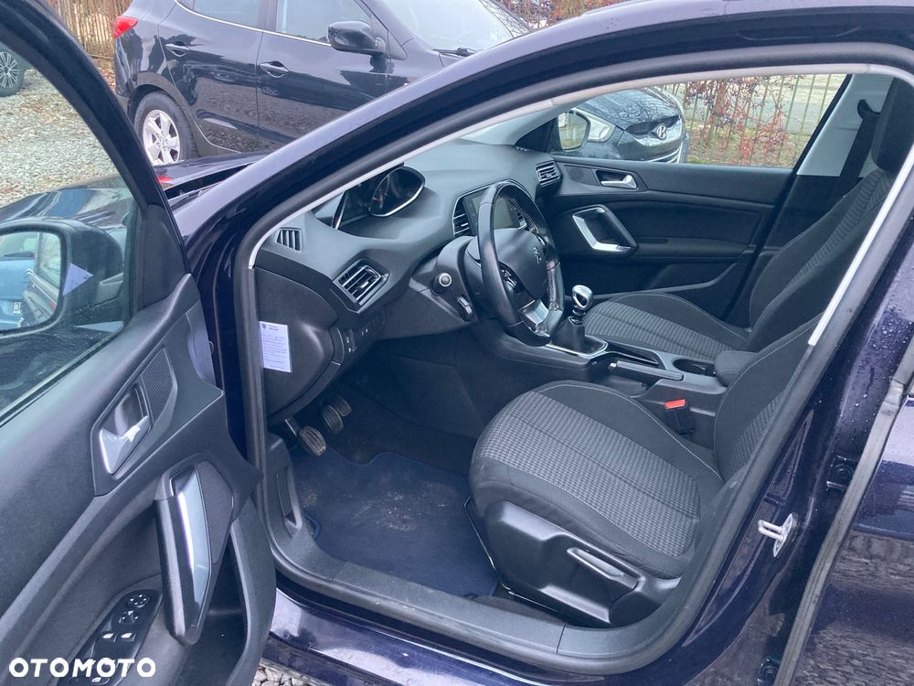 Peugeot 308 BlueHDi FAP 120 Stop&Start Active - 8