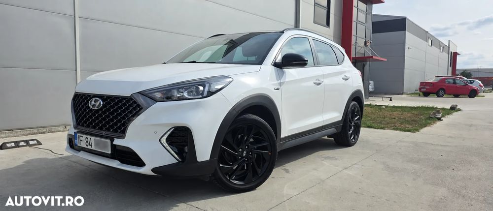 Hyundai Tucson - 2