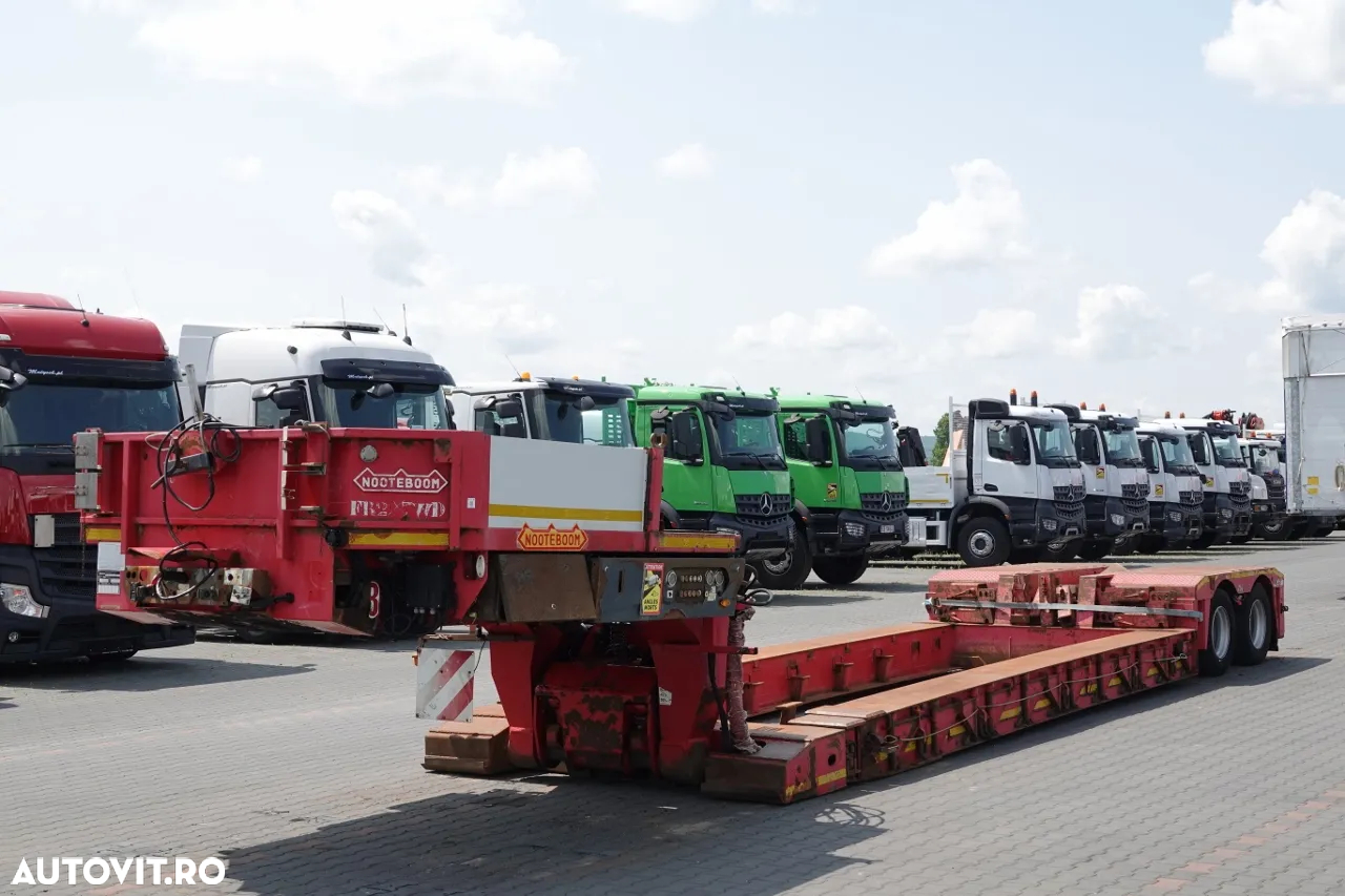 Nooteboom TIEFBET DETASABILE / ȘASIU JOS / EXTENSIBIL / OSI DE DIRECȚIE / Lungime 22 m / PORTATOR / TROLIU - 28