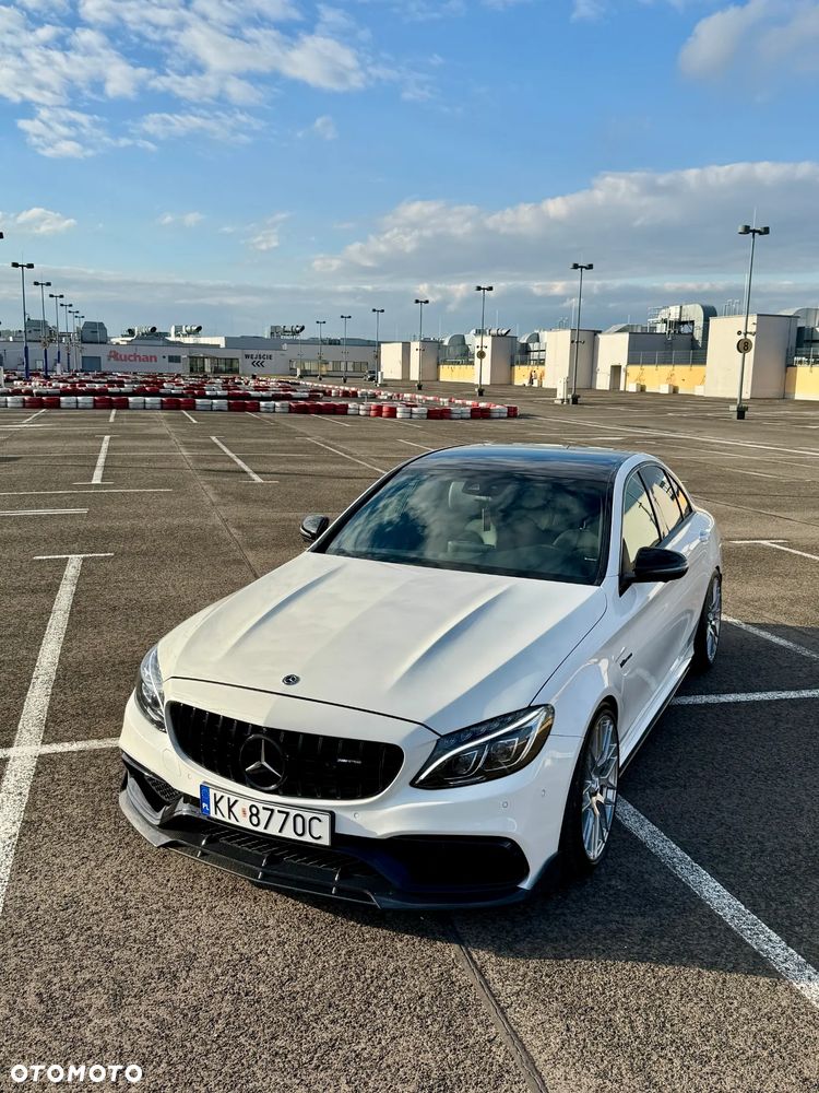 Mercedes-Benz Klasa C AMG 63 - 1