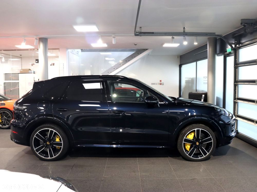 Porsche Cayenne S - 6