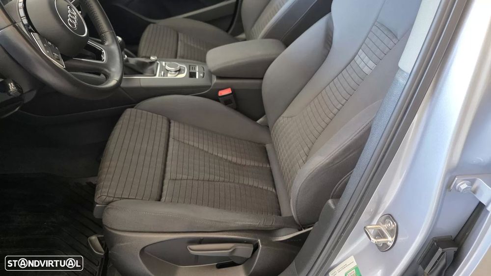Audi A3 Limousine 1.6 TDI S-line - 38