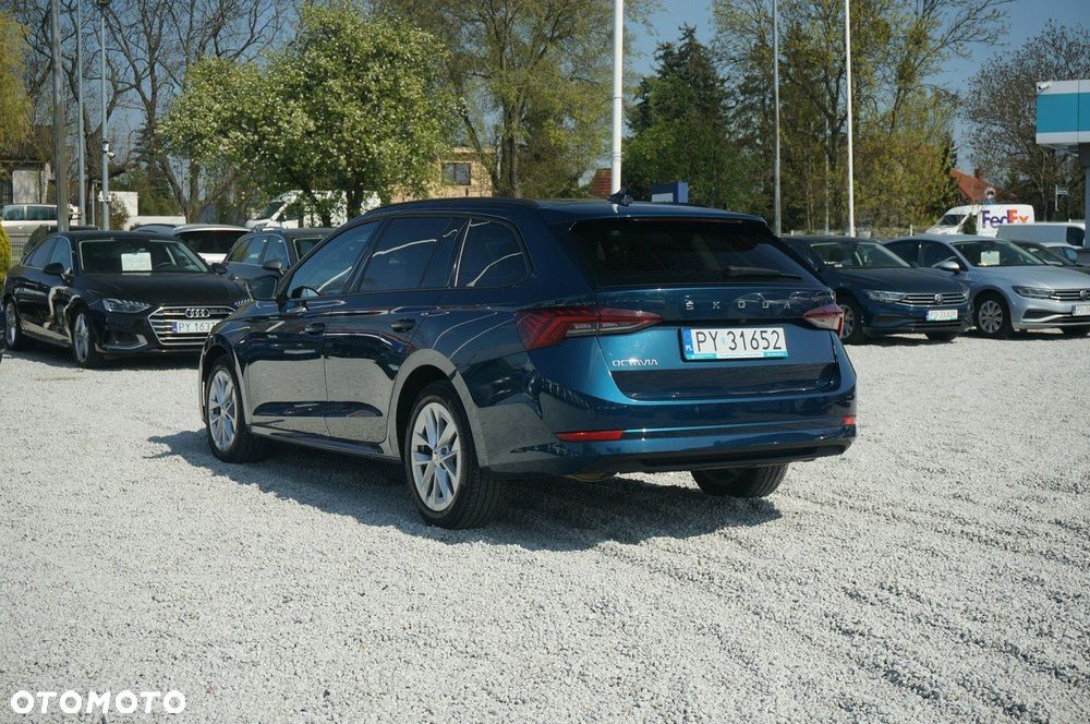 Skoda Octavia 2.0 TDI Ambition - 9