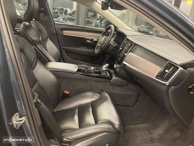 Volvo V90 2.0 T6 PHEV Inscription Expression AWD - 34