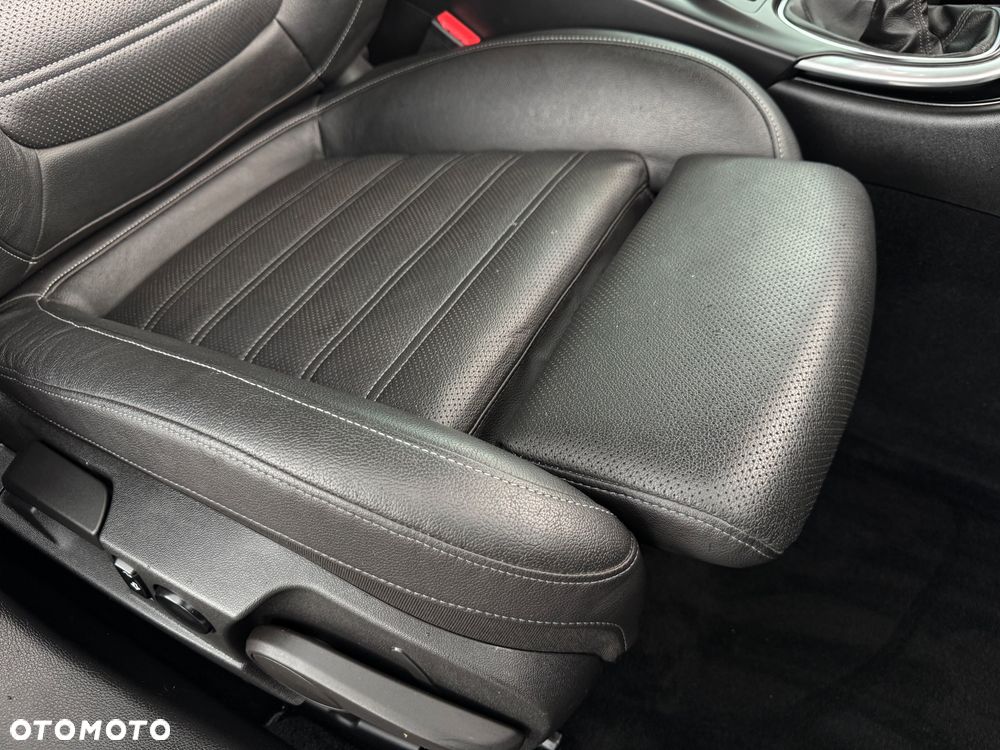 Opel Insignia 2.0 CDTI Executive S&S - 29