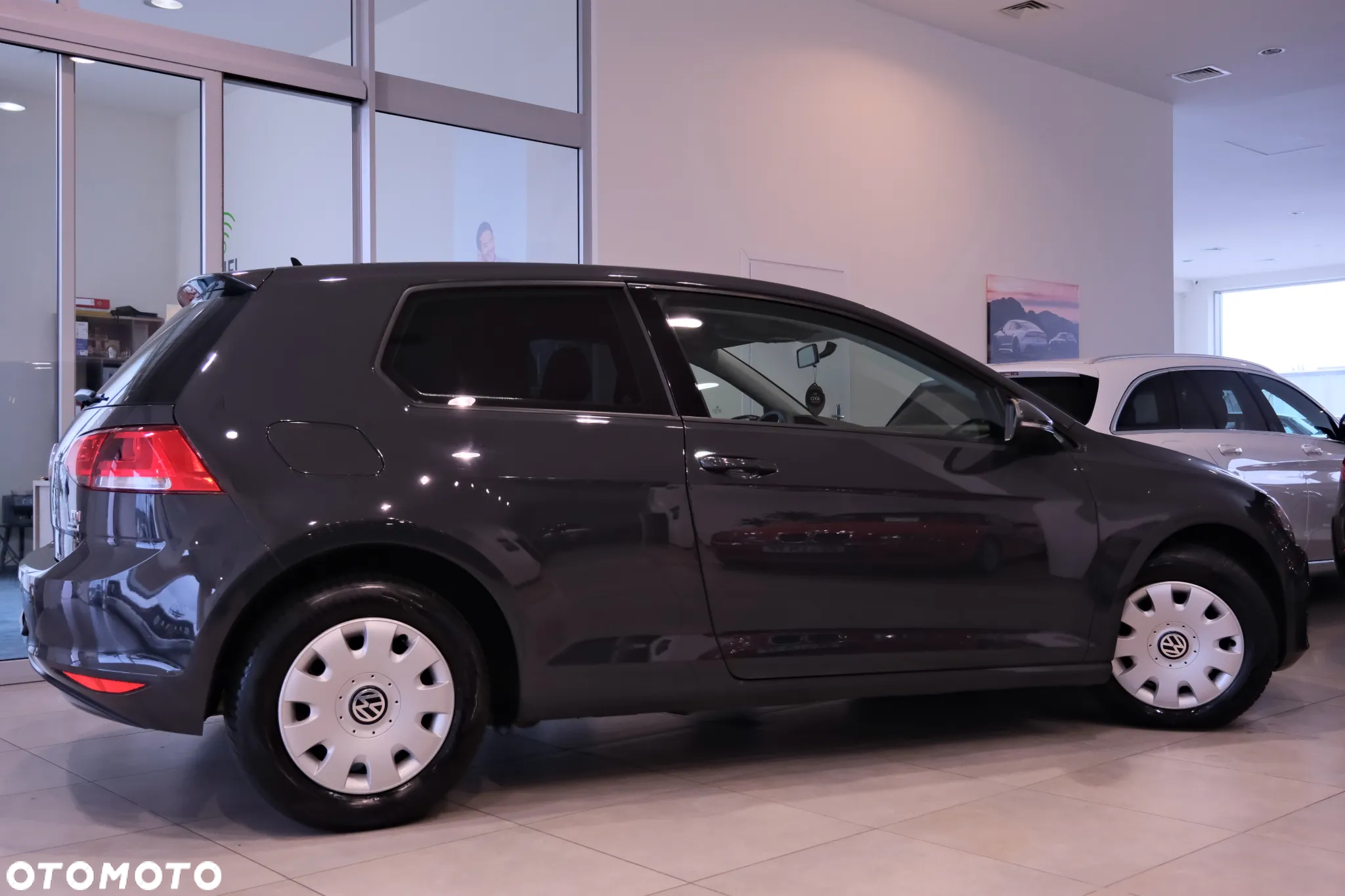 Volkswagen Golf 1.6 TDI BlueMotion Technology Cup - 16