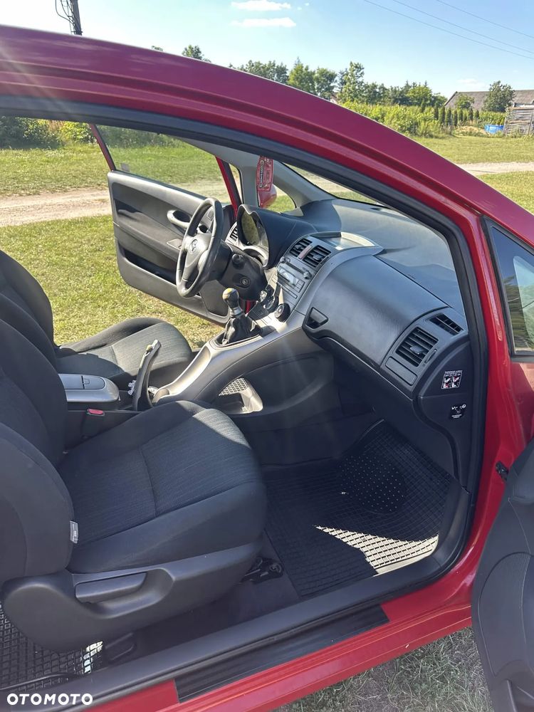 Toyota Auris 1.4 VVT-i Terra - 16