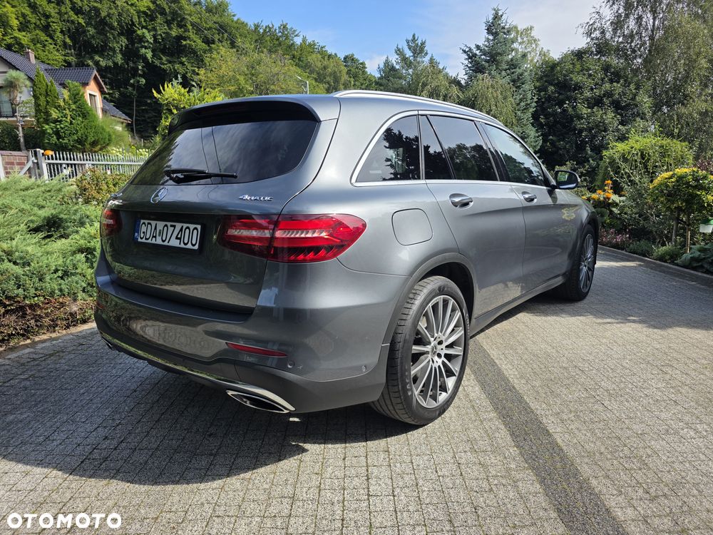 Mercedes-Benz GLC - 4