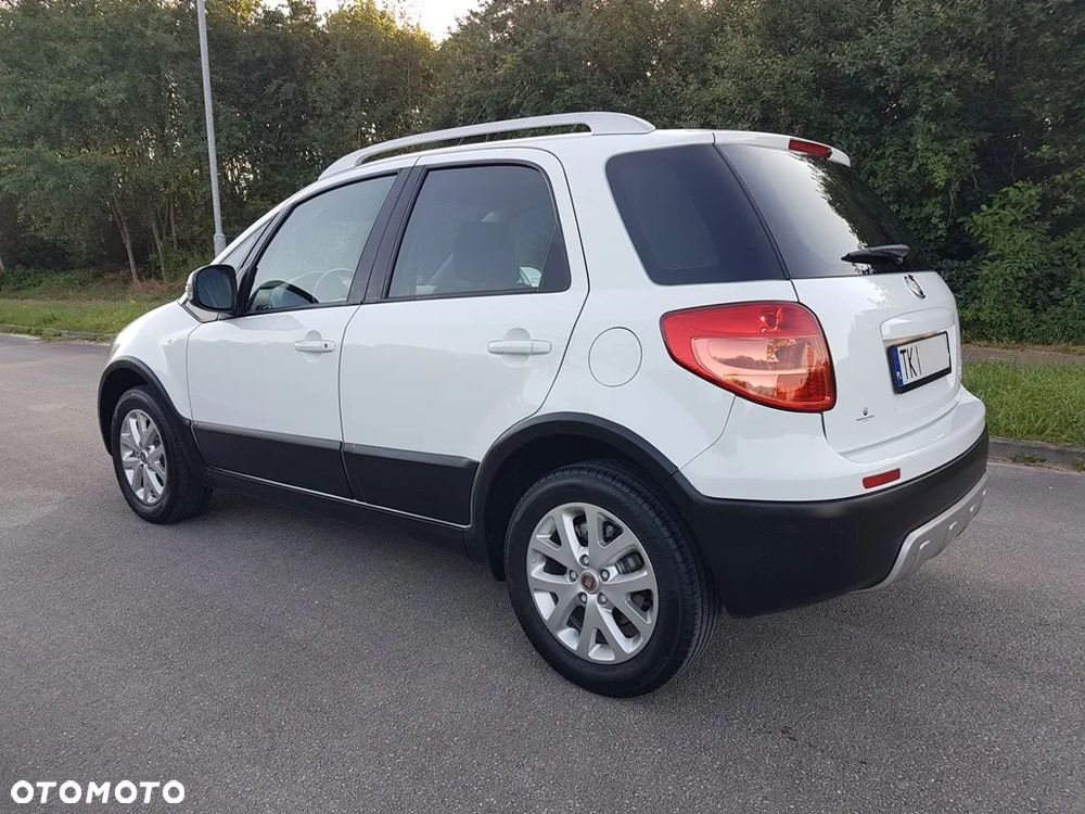 Fiat Sedici 1.6 16V 4x4 Luxury - 10
