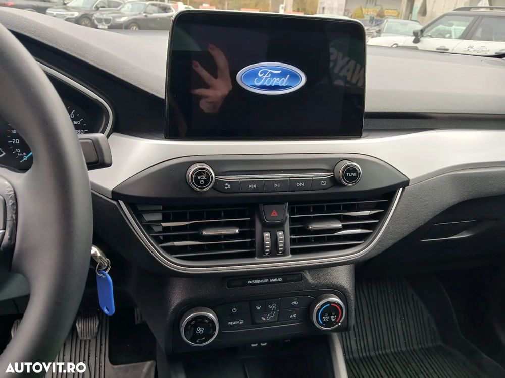 Ford Focus 1.5 EcoBlue Trend - 9