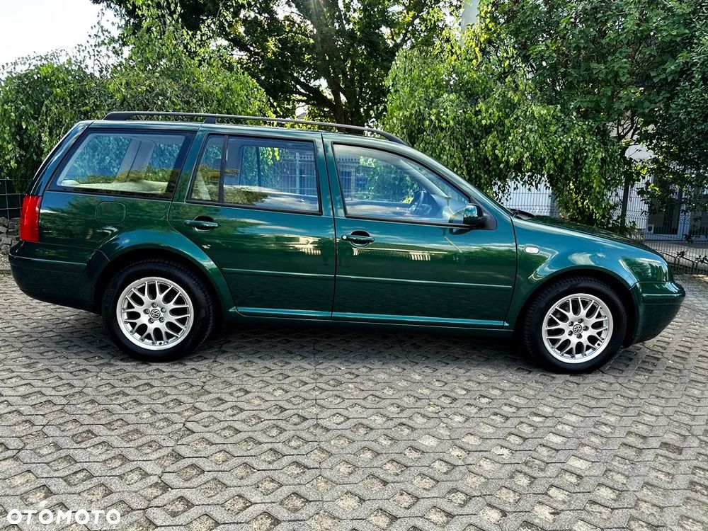 Volkswagen Bora Variant 2.3 V5 - 10