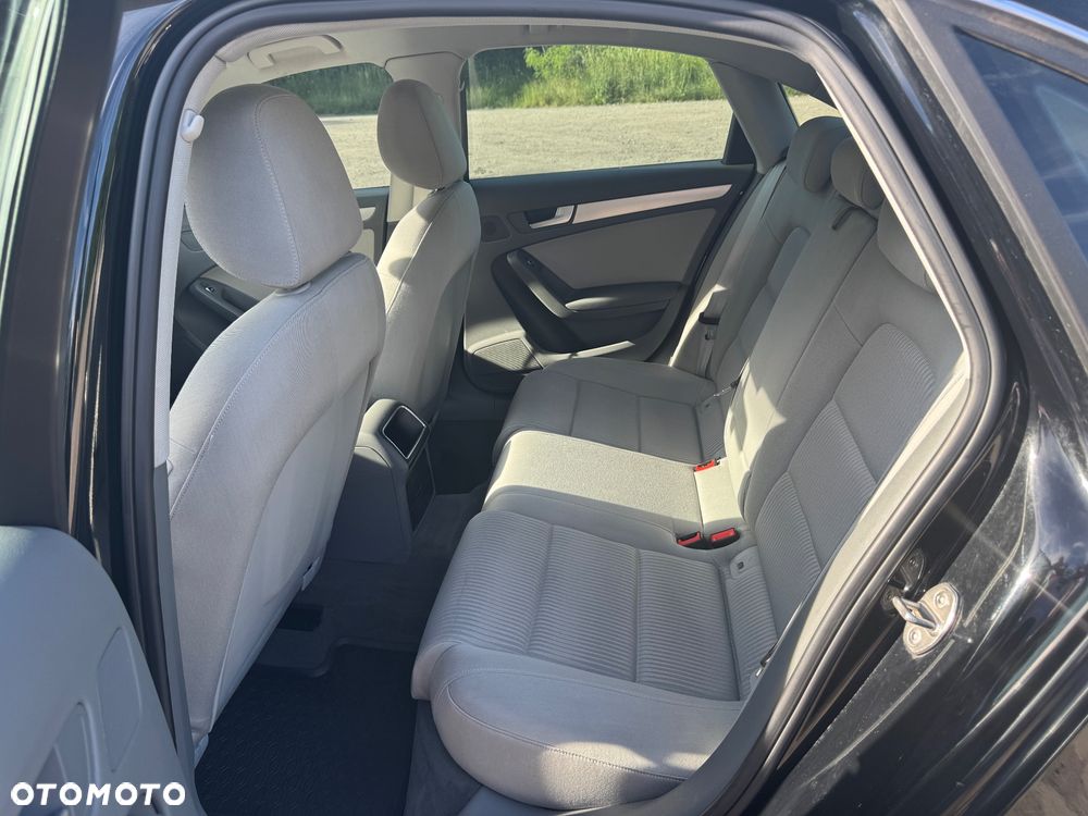 Audi A4 Limousine 2.0 TDI DPF Attraction - 11