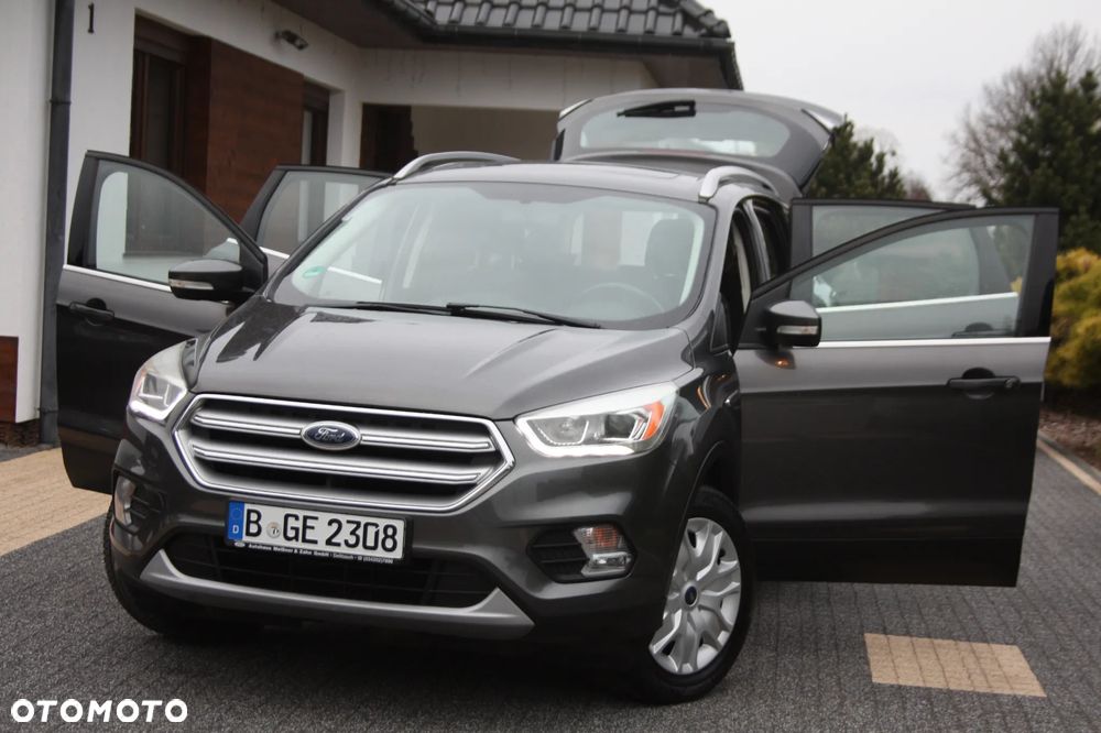 Ford Kuga 1.5 EcoBoost 2x4 Individual - 30