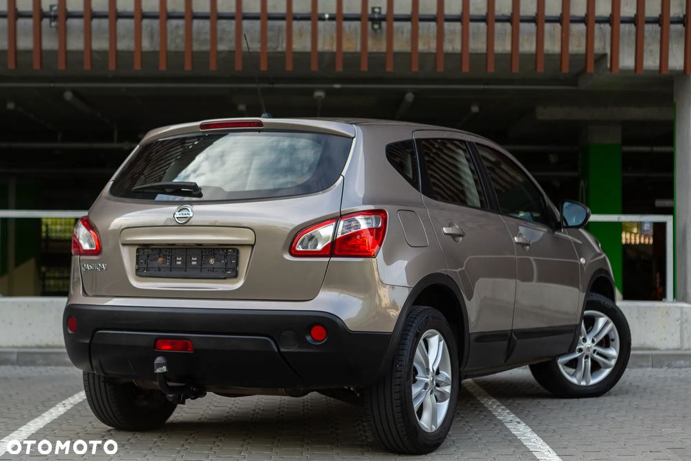 Nissan Qashqai - 22