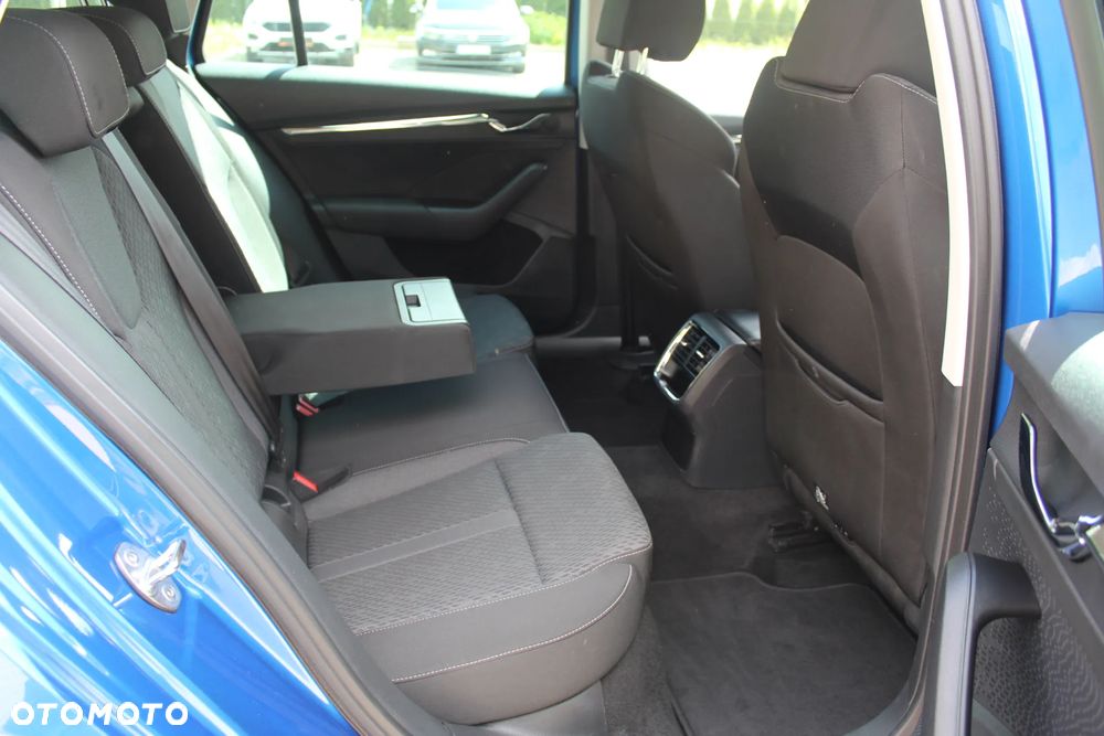 Skoda Octavia 1.5 TSI ACT Style - 38