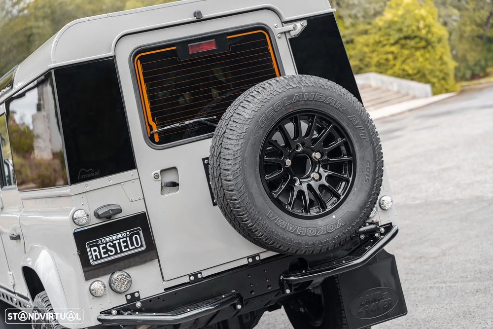 Land Rover Defender 110 2.5 TD5 Metal Top - 21