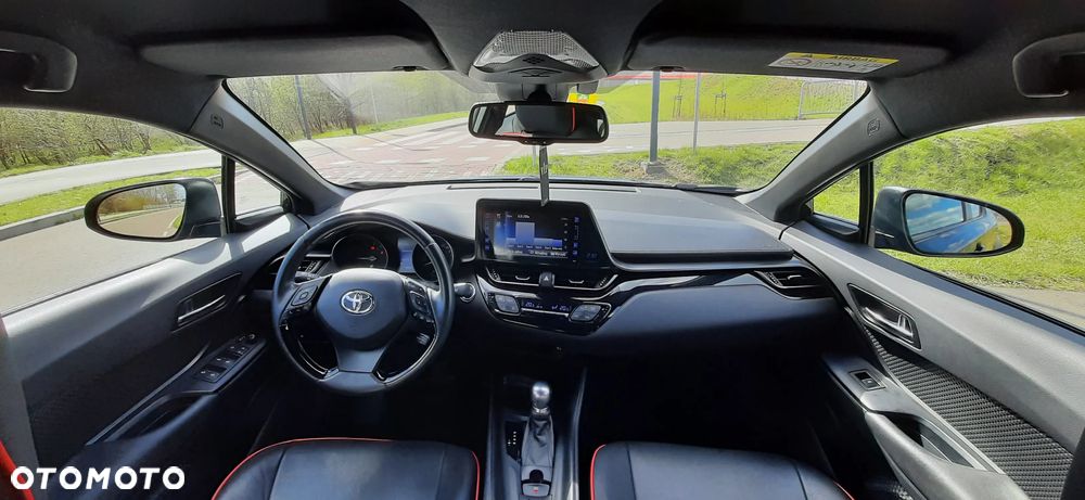 Toyota C-HR - 15
