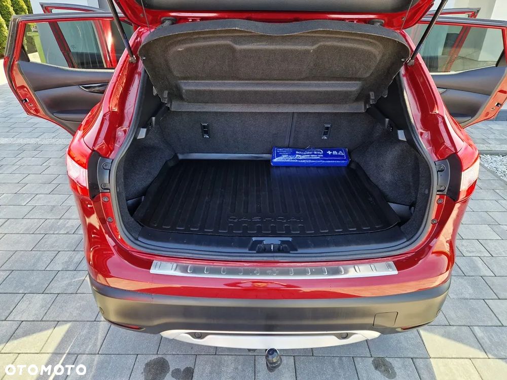 Nissan Qashqai 1.6 DIG-T Tekna+ - 25