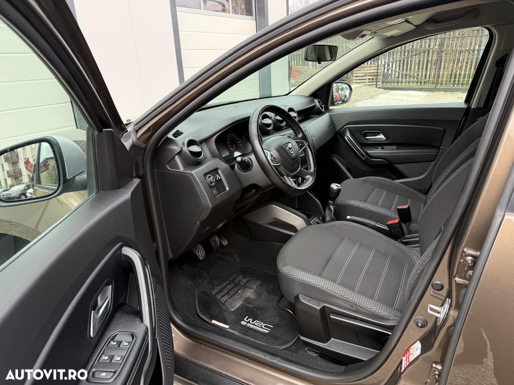 Dacia Duster 1.6 SCe Prestige jante 16" - 15