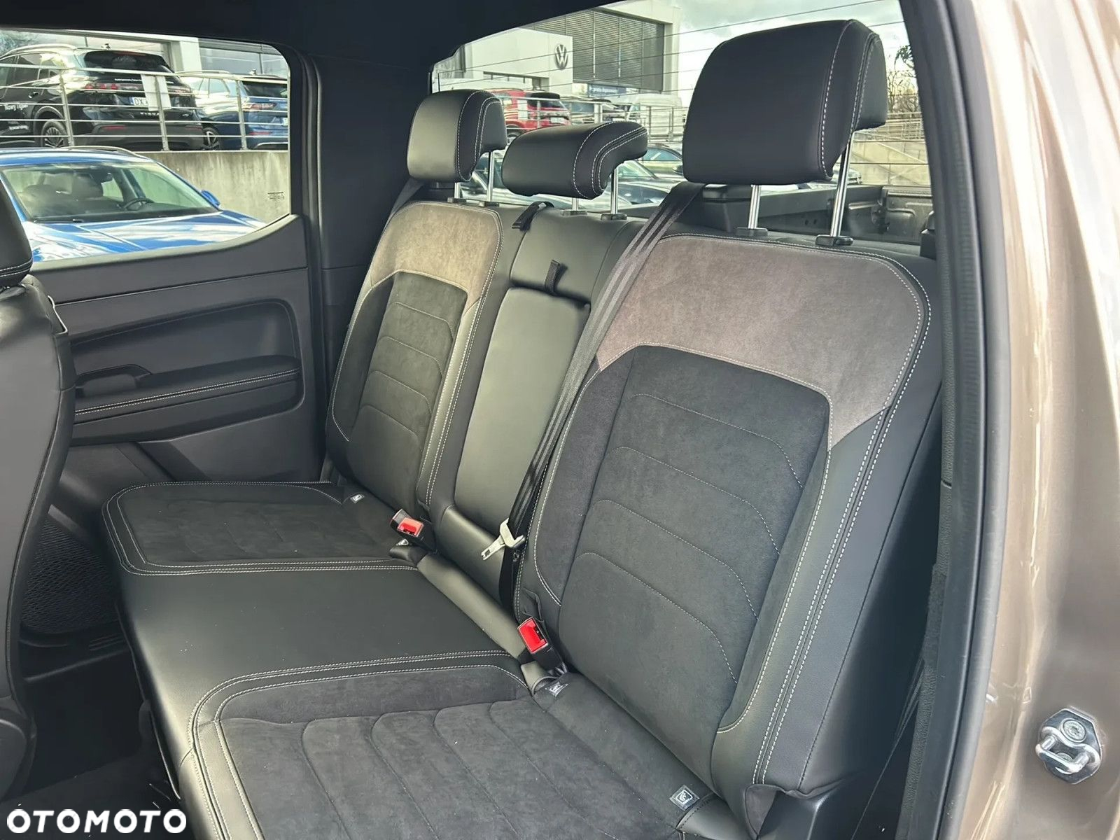 Volkswagen Amarok 3.0 V6 TDI 4Mot Style - 14