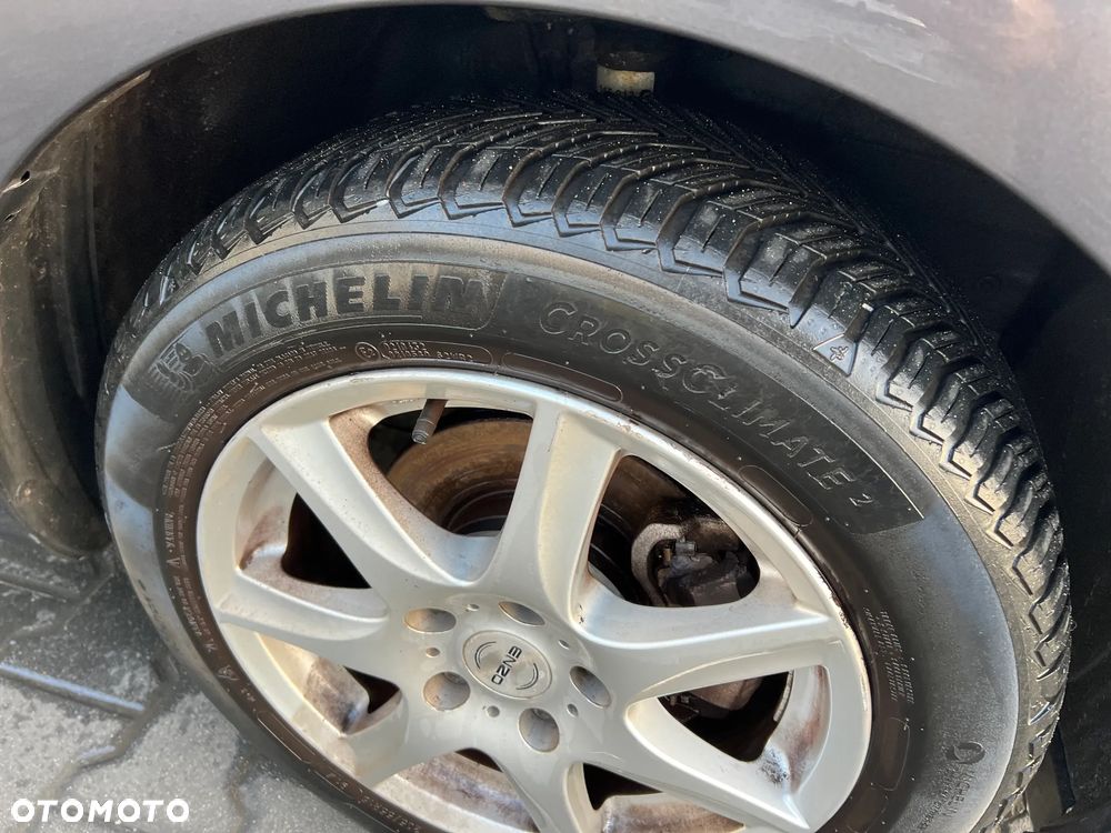 Toyota Auris 1.6 VVT-i Sol - 10